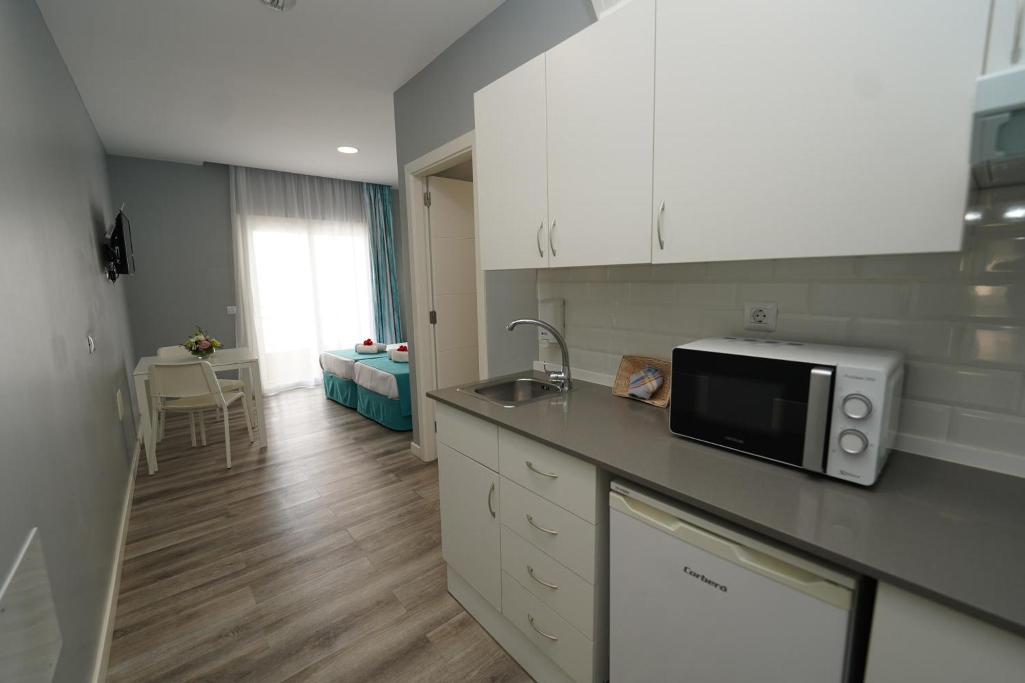 Apartamentos Rf Bambi Adults Only بويرتو ذي لا كروز المظهر الخارجي الصورة
